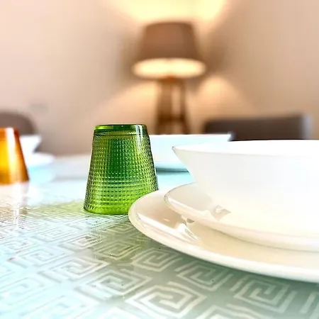 Junior Innovation District Apartment *
